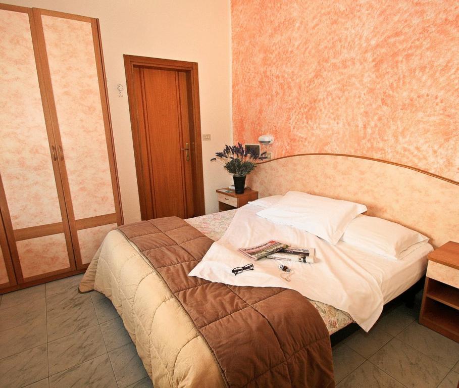 Residence Brown Rimini Zimmer foto